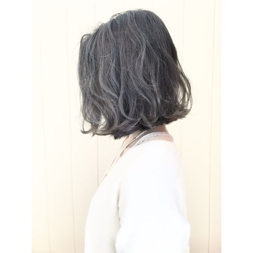 外国人風ボブ ヘアカタログ 美容室 Nyny 梅田茶屋町店 Essensuals By Toni Guy ヘアサロン 美容院 ニューヨークニューヨーク