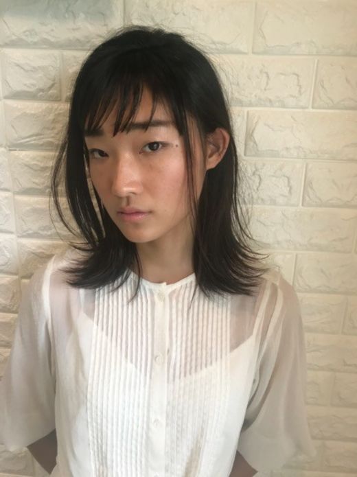 シースルーバングのミディアム ヘアカタログ 美容室 Nyny 河原町オーパ店 圍 崇行 ヘアサロン 美容院 ニューヨークニューヨーク