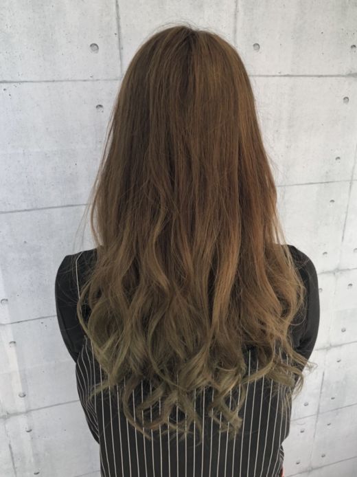 ブリーチ必須 秋色グラデーションカラー ヘアカタログ 美容室 Nyny 新田辺店 金沢 広美 ヘアサロン 美容院 ニューヨークニューヨーク