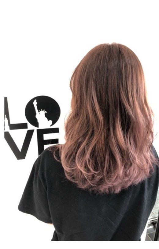 グラデーションカラー イルミナカラーでピンクアッシュ ヘアカタログ 美容室 Nyny 姫路本店 藤城 建太 ヘアサロン 美容院 ニューヨークニューヨーク