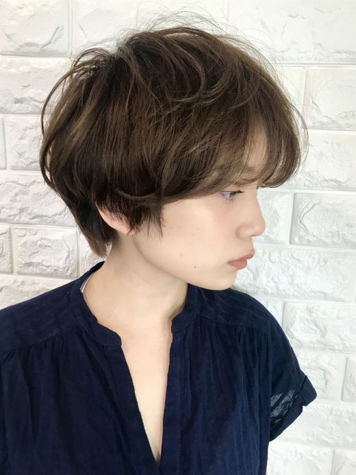 小顔カット ニュアンスパーマのマッシュショート ヘアカタログ 美容室 Nyny 河原町オーパ店 圍 崇行 ヘアサロン 美容院 ニューヨークニューヨーク