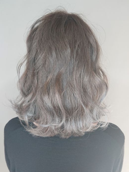 バレイヤージュでこなれ感 ヘアカタログ 美容室 Nyny 樟葉店 前田 有梨花 ヘアサロン 美容院 ニューヨークニューヨーク バレイヤージュでこなれ感 ヘアカタログ 美容室 Nyny 樟葉店 前田 有梨花 ヘアサロン 美容院 ニューヨークニューヨーク