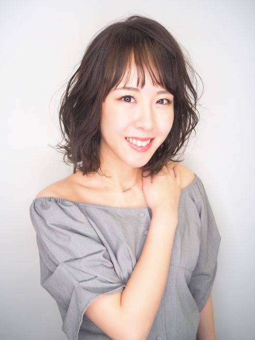 ミディアムウェーブ ヘアカタログ 美容室 Nyny イオンスタイル海老江店 松村 樹 ヘアサロン 美容院 ニューヨークニューヨーク