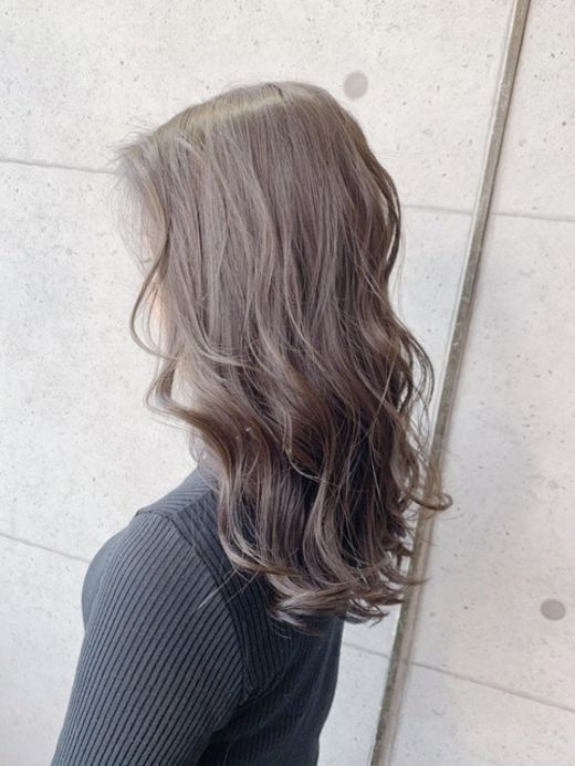 透明感抜群 アッシュブラウン ヘアカタログ 美容室 Nyny 新田辺店 福森 みずき ヘアサロン 美容院 ニューヨークニューヨーク