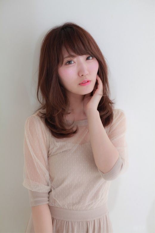 ひし形ミディアム ヘアカタログ 美容室 Nyny Mothers Momoテラス六地蔵店 宇藤 優子 ヘアサロン 美容院 ニューヨークニューヨーク