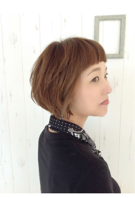 大人のパッツン前髪ショートボブ ヘアカタログ 美容室 Nyny Mothers 姫路南店 吉川 弘峯 ヘアサロン 美容院 ニューヨークニューヨーク