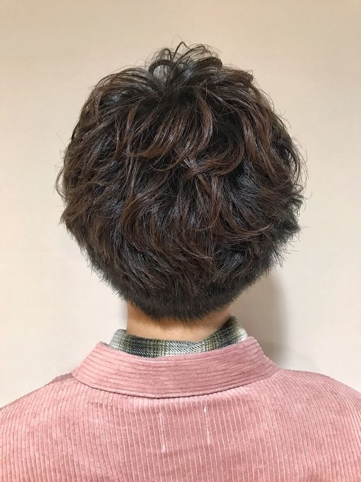 スパイラルショートパーマ ヘアカタログ 美容室 Nyny 樟葉店 奥野 洸也 ヘアサロン 美容院 ニューヨークニューヨーク スパイラルショートパーマ ヘアカタログ 美容室 Nyny 樟葉店 奥野 洸也 ヘアサロン 美容院 ニューヨークニューヨーク