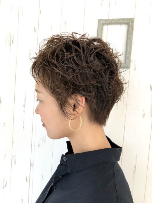 パーマで大人ベリーショート ヘアカタログ 美容室 Nyny Mothers 姫路南店 吉川 弘峯 ヘアサロン 美容院 ニューヨークニューヨーク