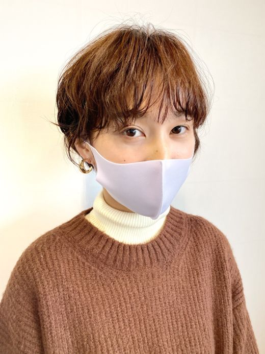 ふんわりパーマのショートヘア ヘアカタログ 美容室 Nyny 河原町三条店 吉田 和佳奈 ヘアサロン 美容院 ニューヨークニューヨーク