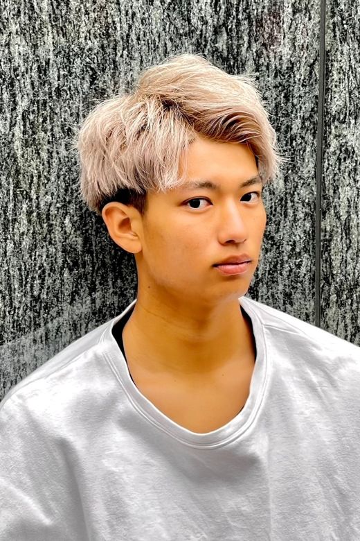 男の憧れ ホワイトカラーのツーブロックショート ヘアカタログ 美容室 Nyny 河原町オーパ店 髙田 一成 ヘアサロン 美容院 ニューヨークニューヨーク