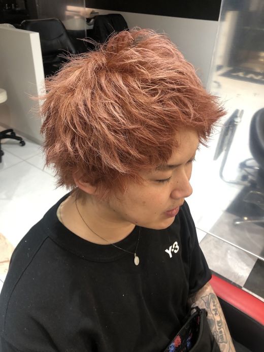 ミディアムマッシュウルフ カシスピンク ヘアカタログ 美容室 Nyny イオンスタイル海老江店 江口 佳乃 ヘアサロン 美容院 ニューヨークニューヨーク ミディアムマッシュウルフ カシスピンク ヘアカタログ 美容室 Nyny イオンスタイル海老江店 江口 佳乃 ヘアサロン 美容院 ニューヨークニューヨーク