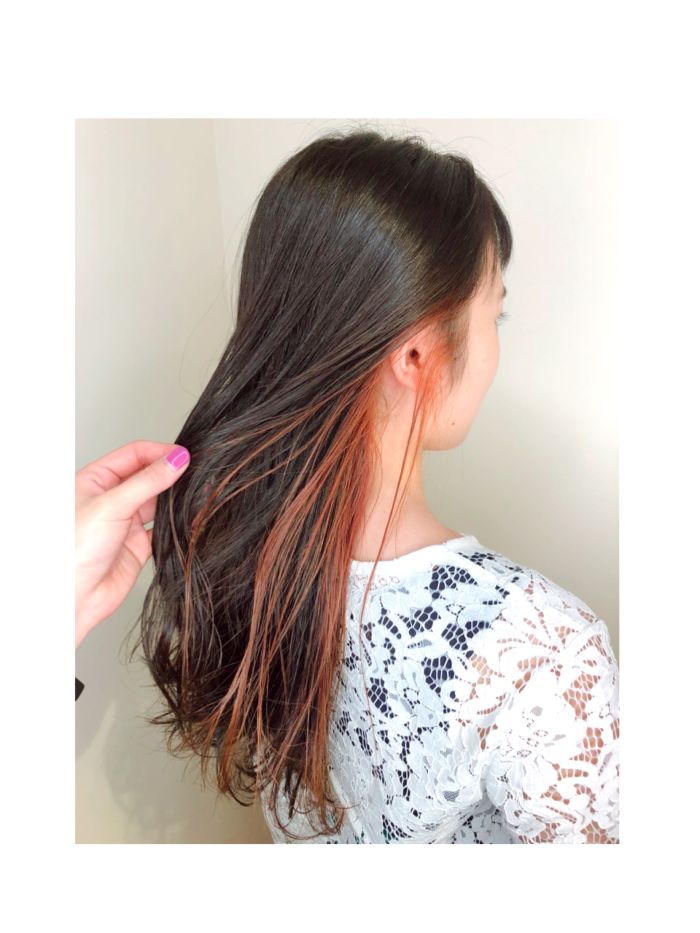 ケアブリーチを使って インナーカラー アッシュorピンク あなたは何色にする コラム 美容室 Nyny 三宮本店 腰前 沙紀 ヘアサロン 美容院 ニューヨークニューヨーク