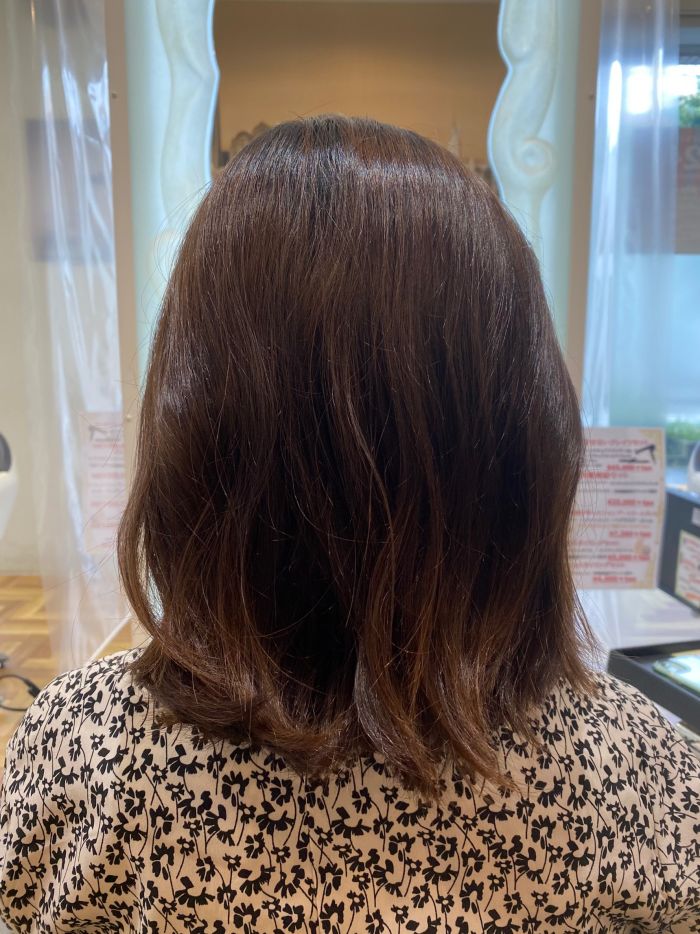 髪が広がりやすい方必見 縮毛矯正ではなくボリュームダウンができる 髪質改善チューニング コラム 美容室 Nyny 新田辺店 高木 麻知子 ヘアサロン 美容院 ニューヨークニューヨーク 髪が広がりやすい方必見 縮毛矯正ではなくボリュームダウンができる 髪質改善チューニング コラム 美容室 Nyny 新田辺店 高木 麻知子 ヘアサロン 美容院 ニューヨークニューヨーク