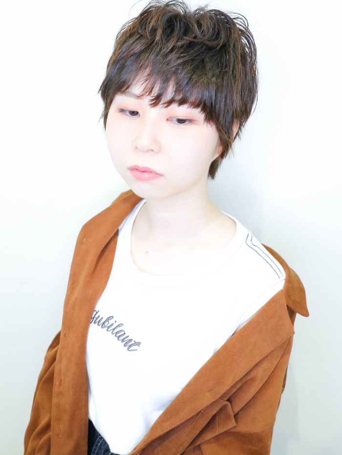 美容院に通う頻度って 髪の長さ別 あなたにあうベストなペース コラム 美容室 Nyny イオンスタイル海老江店 伊木 千晴 ヘアサロン 美容院 ニューヨークニューヨーク