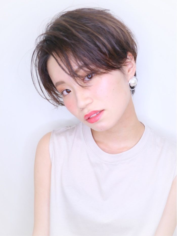 どの年齢層にも大人気 大人可愛いハンサムショート コラム 美容室 Nyny イオンスタイル海老江店 﨑田 成人 ヘアサロン 美容院 ニューヨークニューヨーク どの年齢層にも大人気 大人可愛いハンサムショート コラム 美容室 Nyny イオンスタイル海老江店 﨑田 成人 ヘアサロン 美容院 ニューヨークニューヨーク