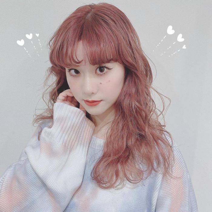 春といえば やっぱり女の子らしく暖色 名前も可愛いすぎるpink系 春カラー 特集 コラム 美容室 Nyny 三宮駅前店 吉村 桃子 ヘアサロン 美容院 ニューヨークニューヨーク