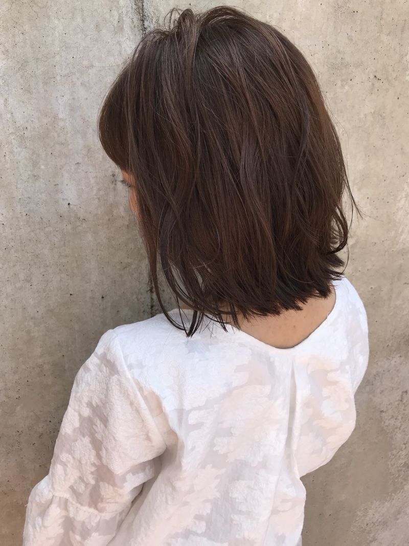 イルミナカラー アッシュグレージュのナチュラルボブ ヘアカタログ イルミナカラー アッシュグレージュのナチュラルボブ ヘアカタログ