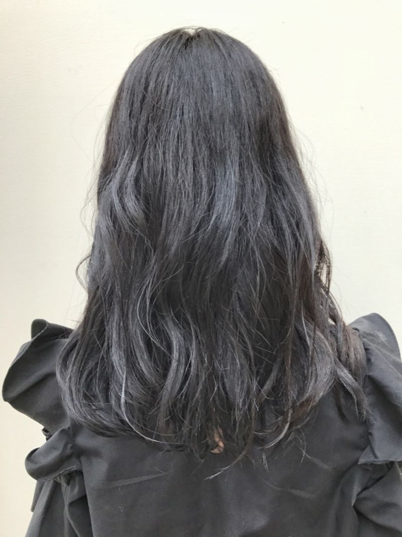 イルミナ ダークラベンダーアッシュ ヘアカタログ 美容室 Nyny 桂店