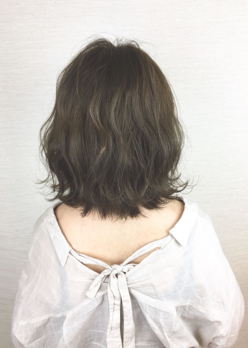 イルミナサンライトでダブルカラー 赤み消し ヘアカタログ 美容室 イルミナサンライトでダブルカラー 赤み消し ヘアカタログ 美容室