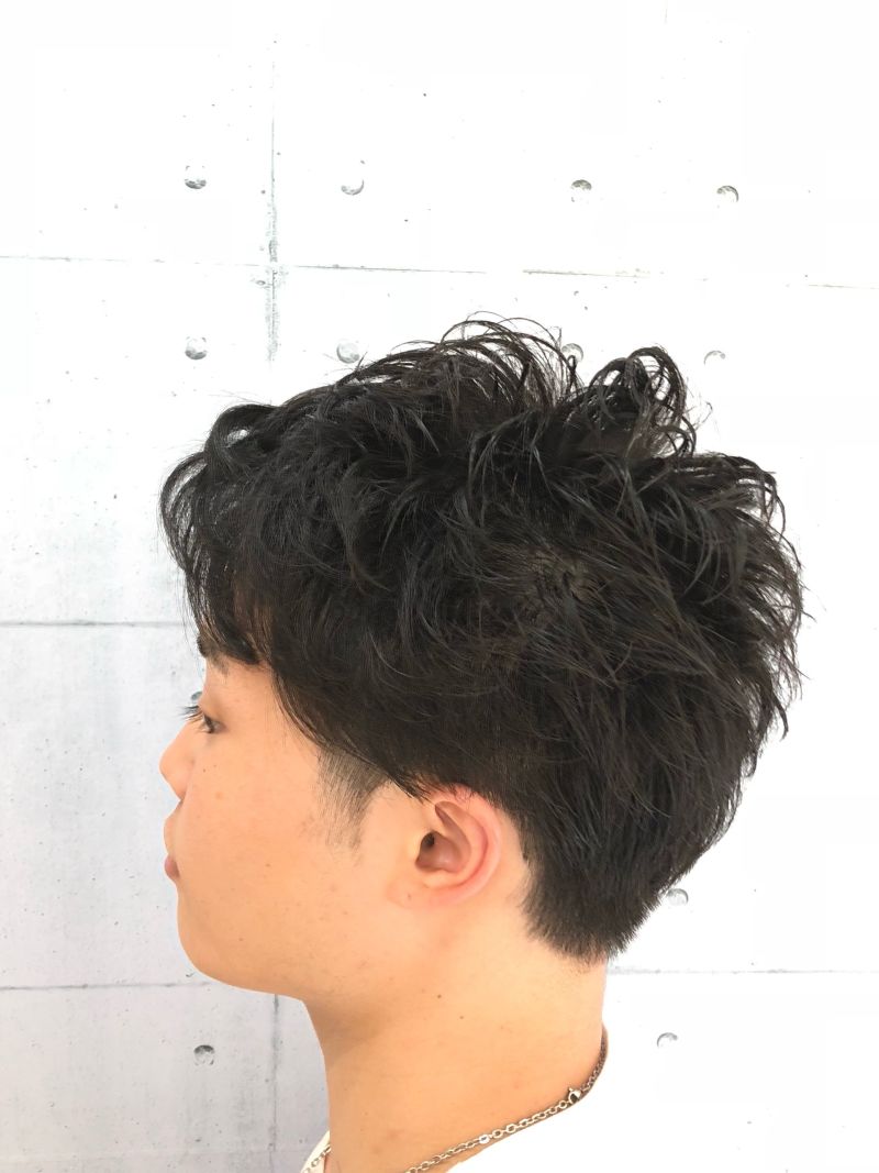 メンズ 極ナチュラルパーマスタイル｜ヘアカタログ 美容室 NYNY 新田辺店 北脇 健治｜ヘアサロン・美容院｜ニューヨークニューヨーク