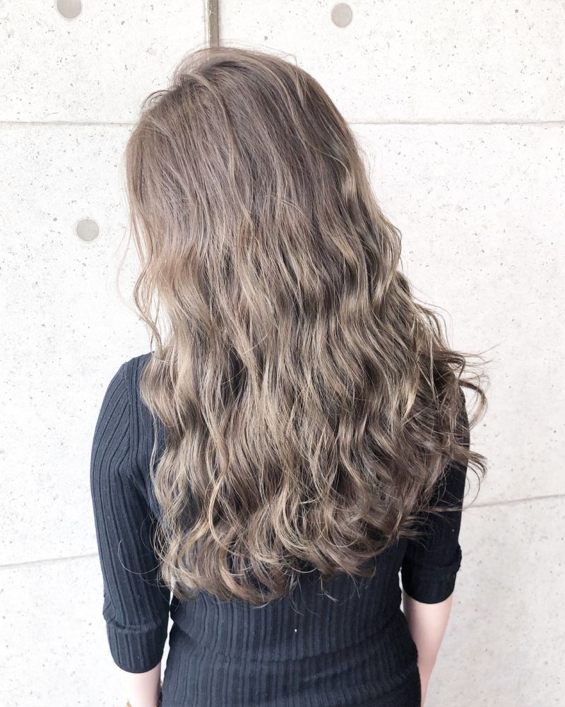 ブリーチなし アッシュベージュ ヘアカタログ 美容室 Nyny 松井山手店 打越 裕樹 ヘアサロン 美容院 ニューヨークニューヨーク