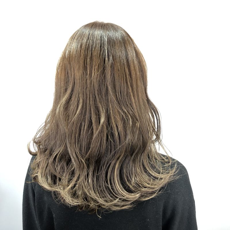 イルミナカラーハイライト ヘアカタログ 美容室 Nyny 樟葉店 冨田 イルミナカラーハイライト ヘアカタログ 美容室 Nyny 樟葉店 冨田