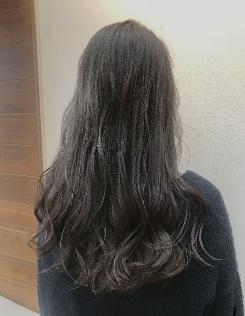 暗めでも透明感maxのイルミナカラー ヘアカタログ 美容室 Nyny 桂店 小川 仁美 ヘアサロン 美容院 ニューヨークニューヨーク