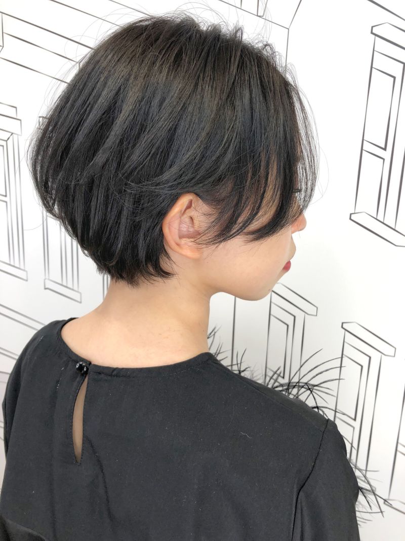 大人丸みショートボブ ヘアカタログ 美容室 Essensuals By Toni Guy 大人丸みショートボブ ヘアカタログ 美容室 Essensuals By Toni Guy