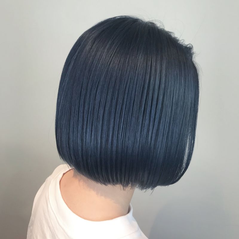 ミニボブ×ブルーブラック（＊12）｜ヘアカタログ 美容室 NYNY 河原町三条店 出口 彩夏｜ヘアサロン・美容院｜ニューヨークニューヨーク