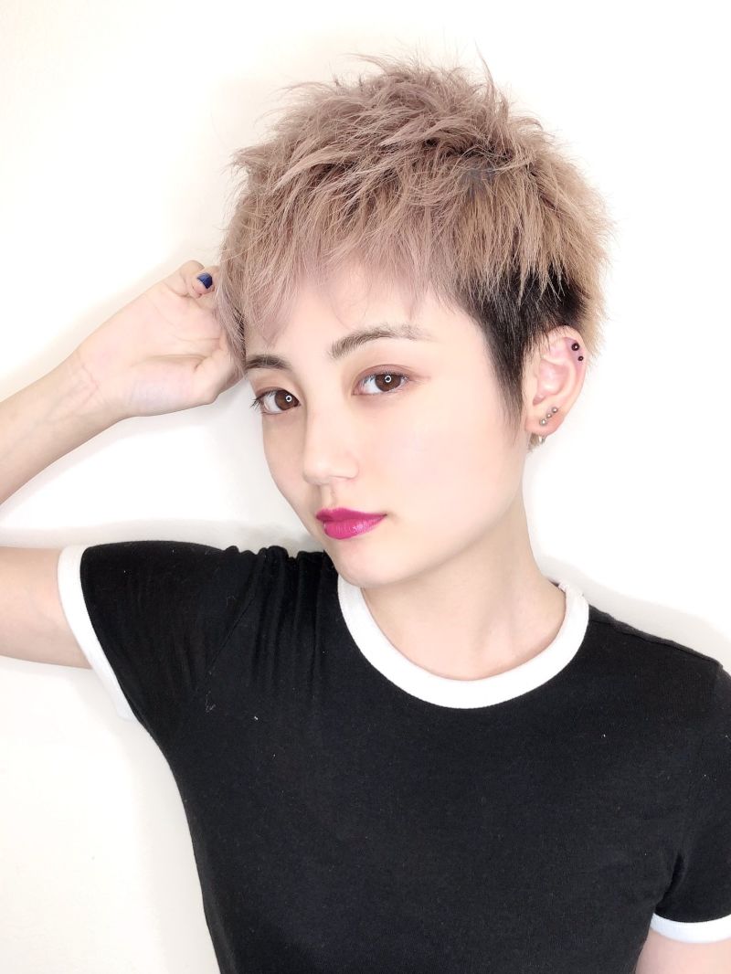 ベリーショート ホワイトアッシュ ヘアカタログ 美容室 Nyny 大久保店 小田 佳紀 ヘアサロン 美容院 ニューヨークニューヨーク