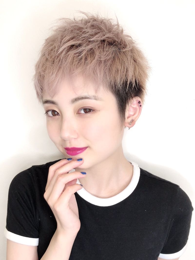 ベリーショート ホワイトアッシュ ヘアカタログ 美容室 Nyny 大久保店 小田 佳紀 ヘアサロン 美容院 ニューヨークニューヨーク