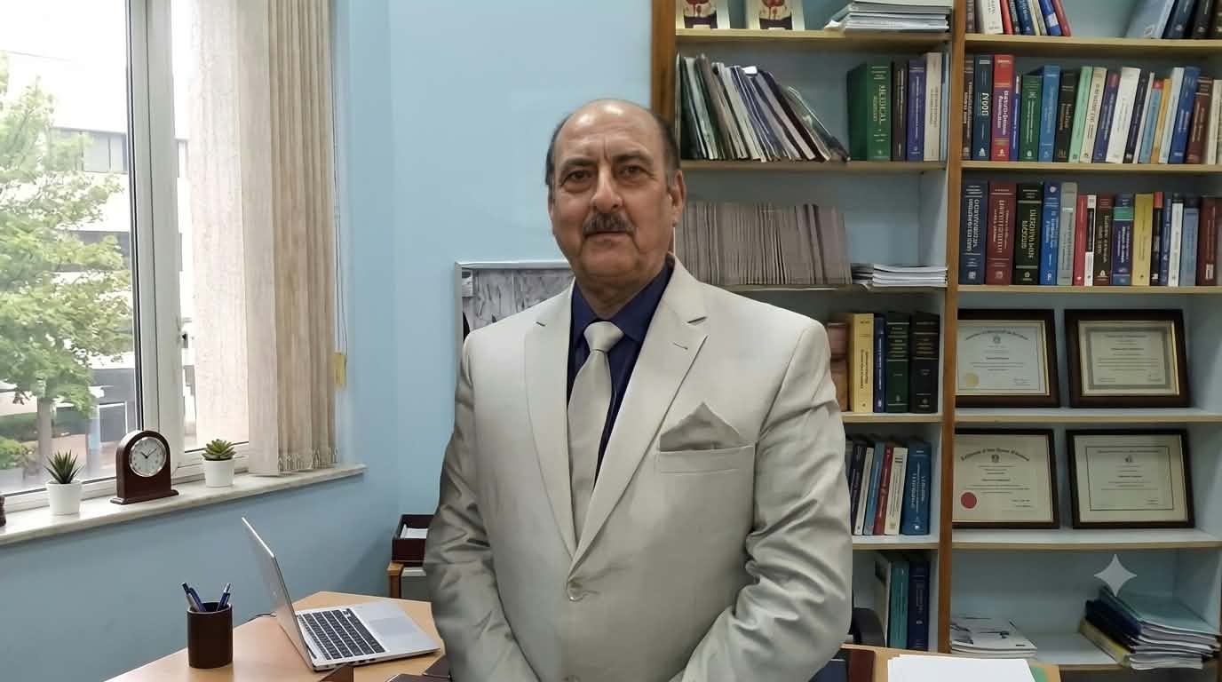 يرى أن الأديب هو معلِّم بشكل ما

الشاعر والأديب  د. غزاي درع الطائي

دَيالى ليست ذاكرة وحسب، بل هي الروح، وهي القلب، وهي الملاذ
