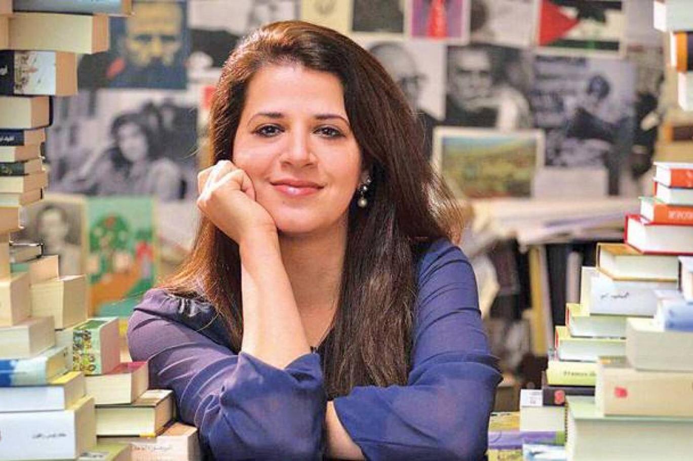  من الفائز الحقيقي بجائزة «إنسايد» الأمريكية؟
اختفاء المترجمتين خلف اسم بثينة العيسى: