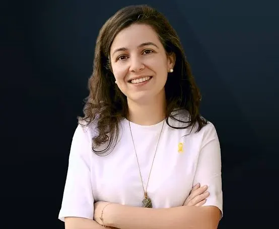 الشاعرة العبرية من أصل عراقي نوعا شكرجي... المسافة والحب والكتابة في زمن رقمي