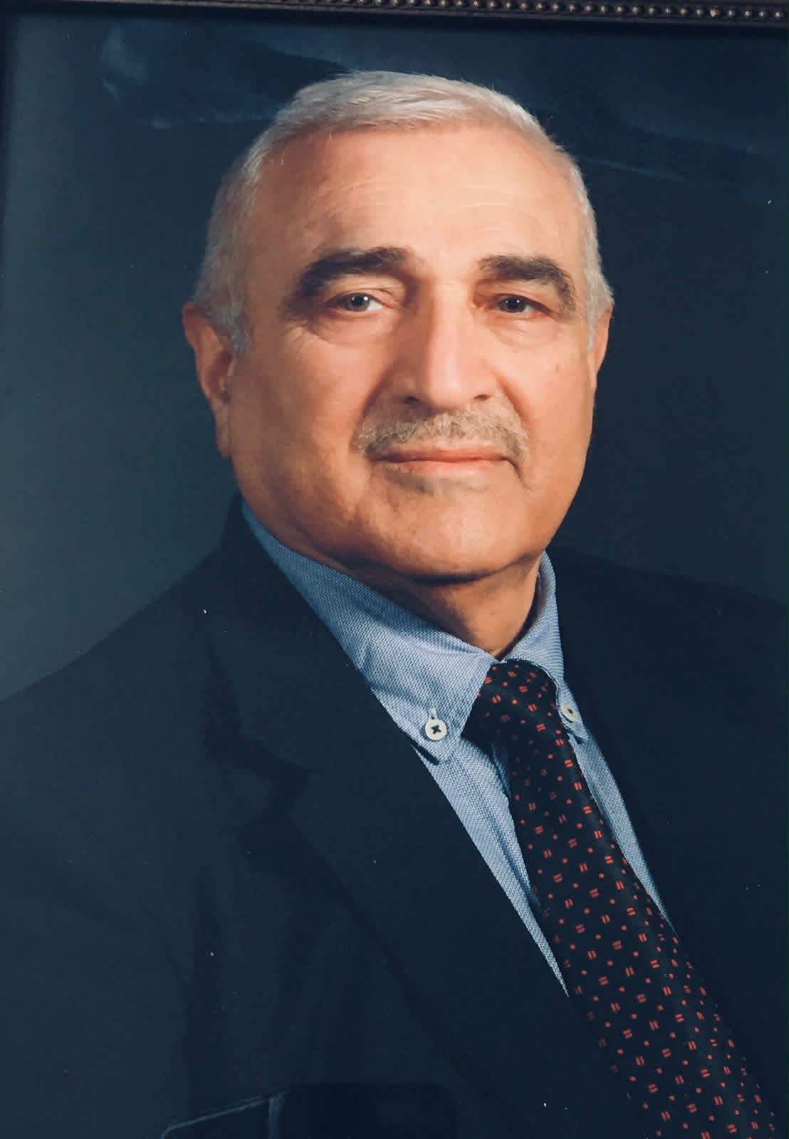 حوار الشاعر عبد الكريم مراد