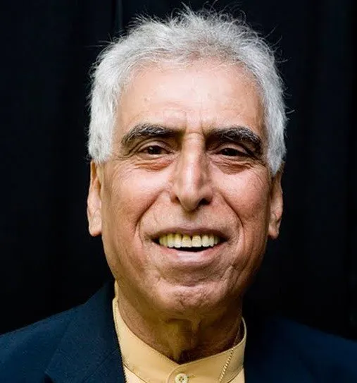 إعلان سياحي عن جرح لا يندمل
قراءة في قصيدة "إعلان سياحي عن حاج عمران" لسعدي يوسف