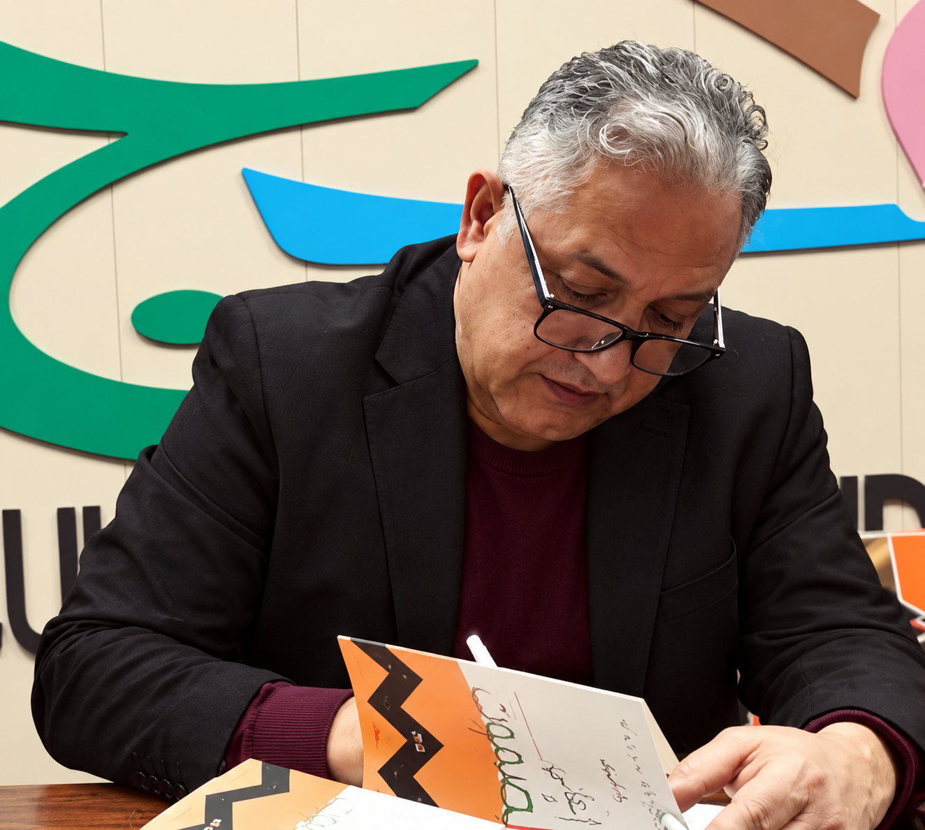 اليمين واليسار في الداخل الفكري: صراع الواقع وثبات القراءة للكاتب ولاء الصواف

&nbsp; تحرير تفكيكي