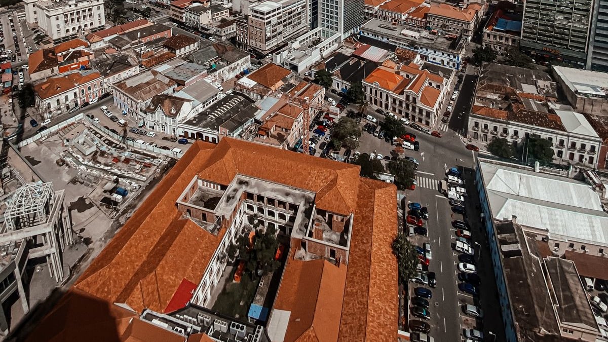 Quartiers en développement à Libreville : où investir avant que les prix montent
