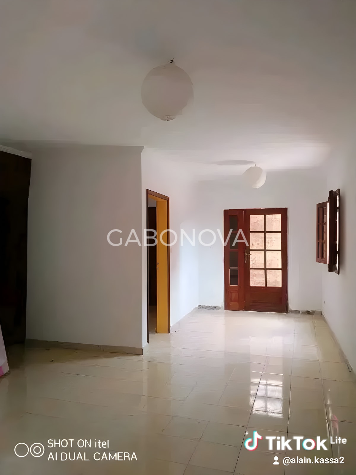Appartement à louer à Angondjé, Akanda — photo principale