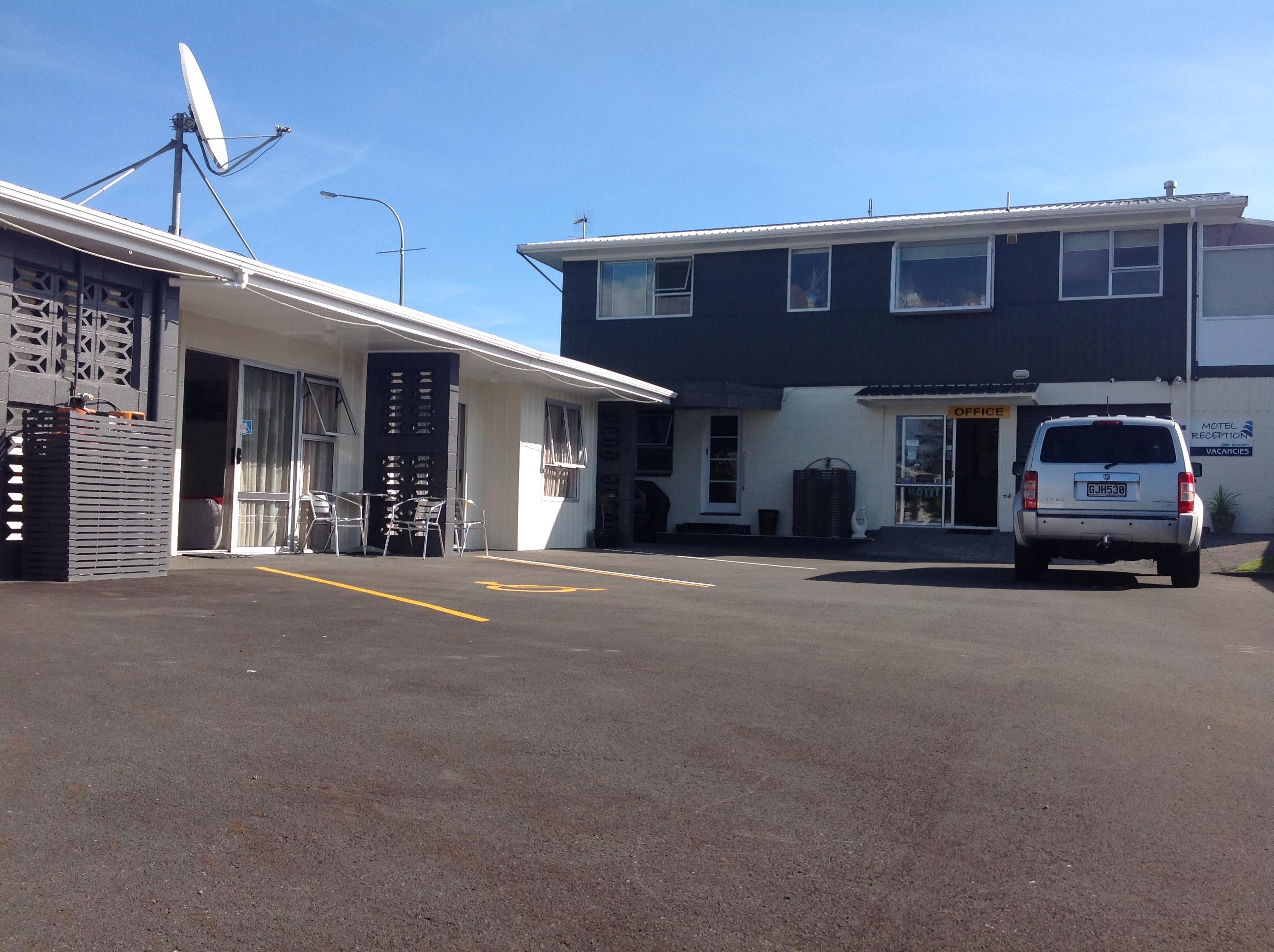 Urenui Bay Motel