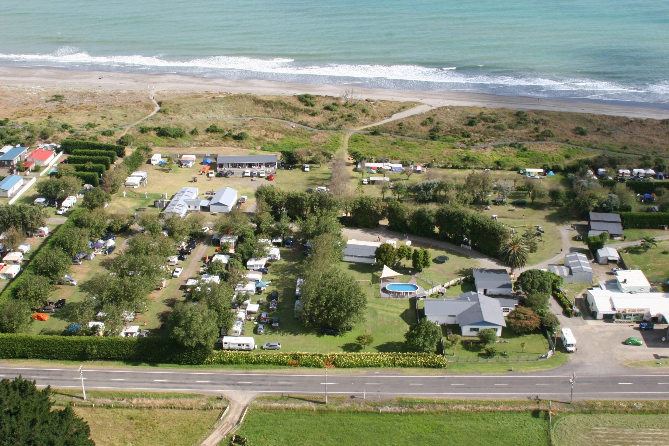 Tirohanga Beach Motor Camp