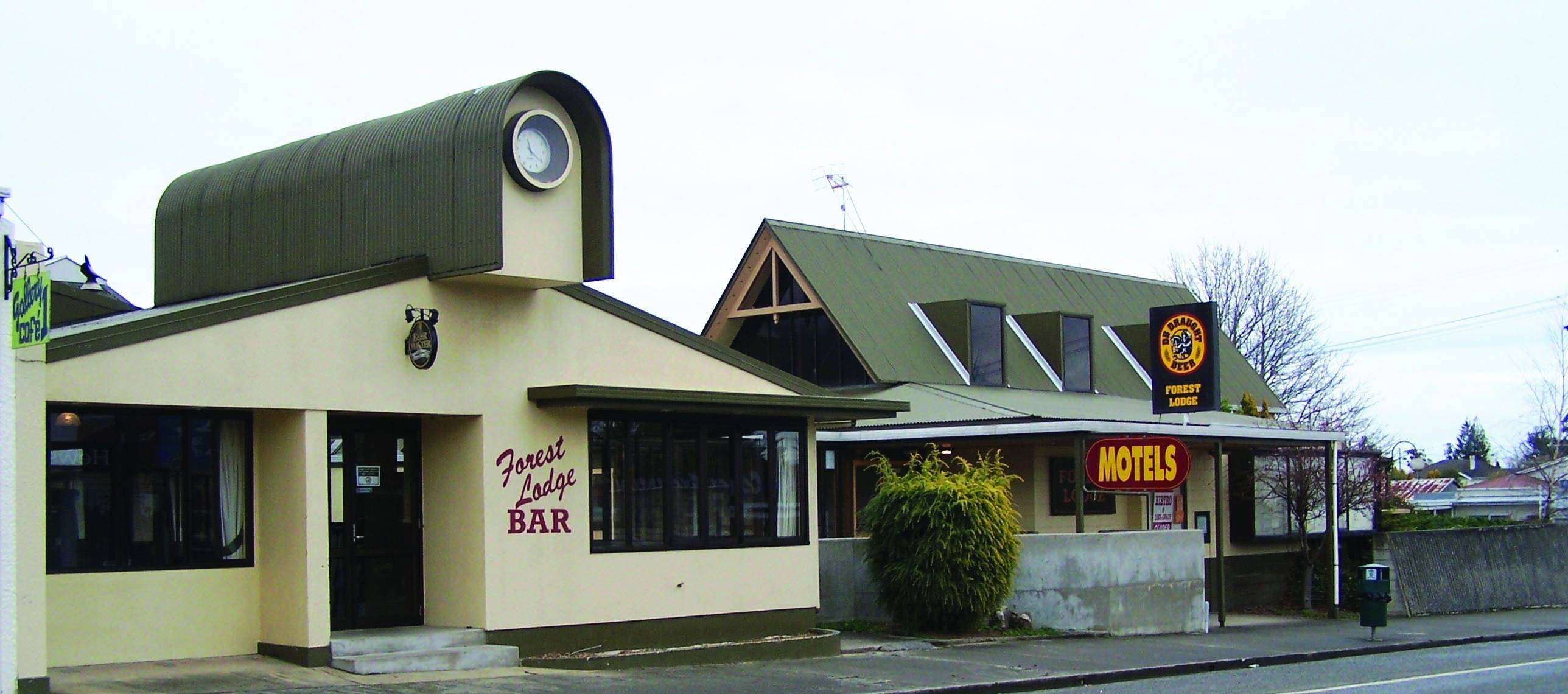 Forest Lodge Hotel