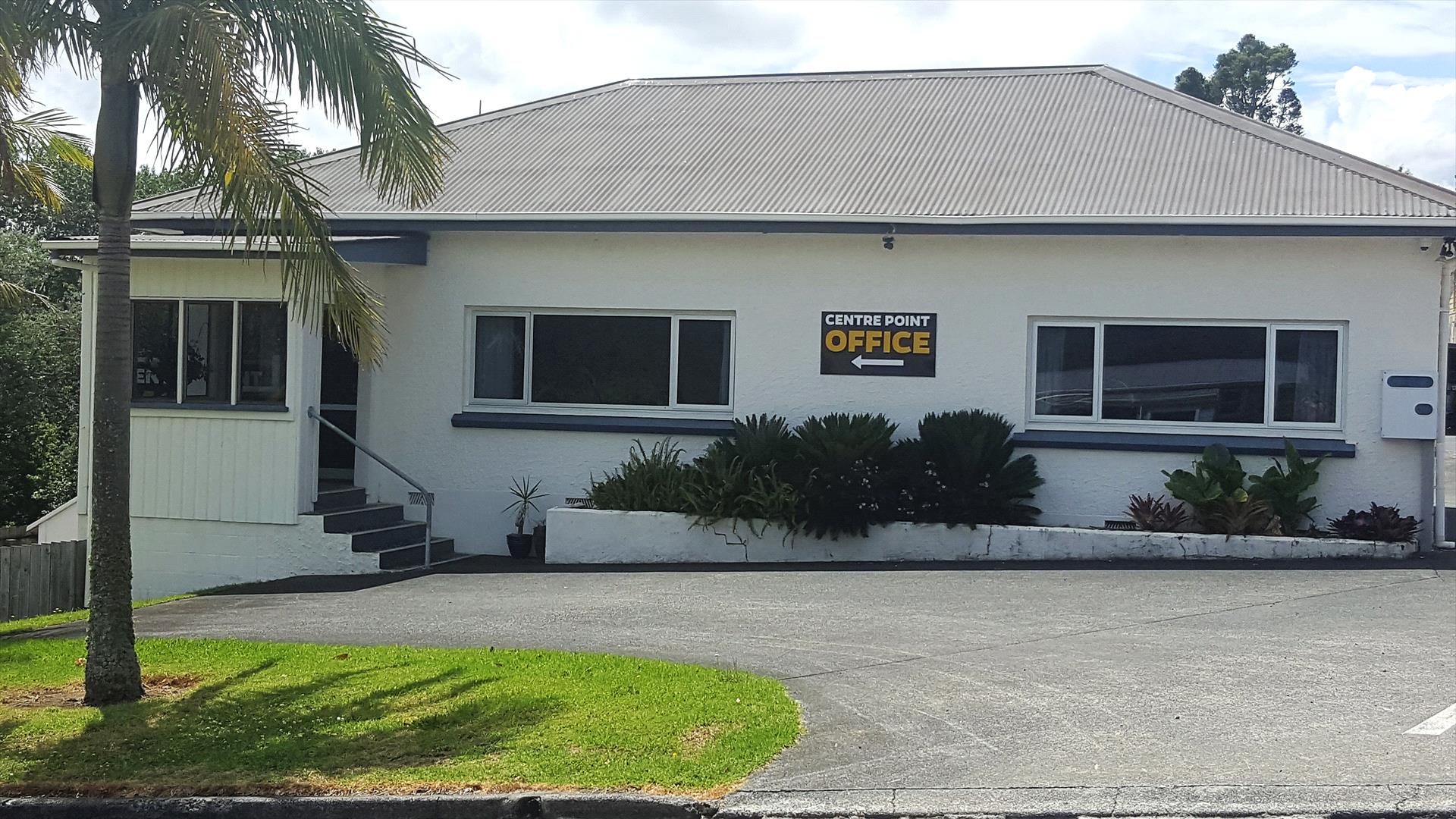 Centrepoint Motel