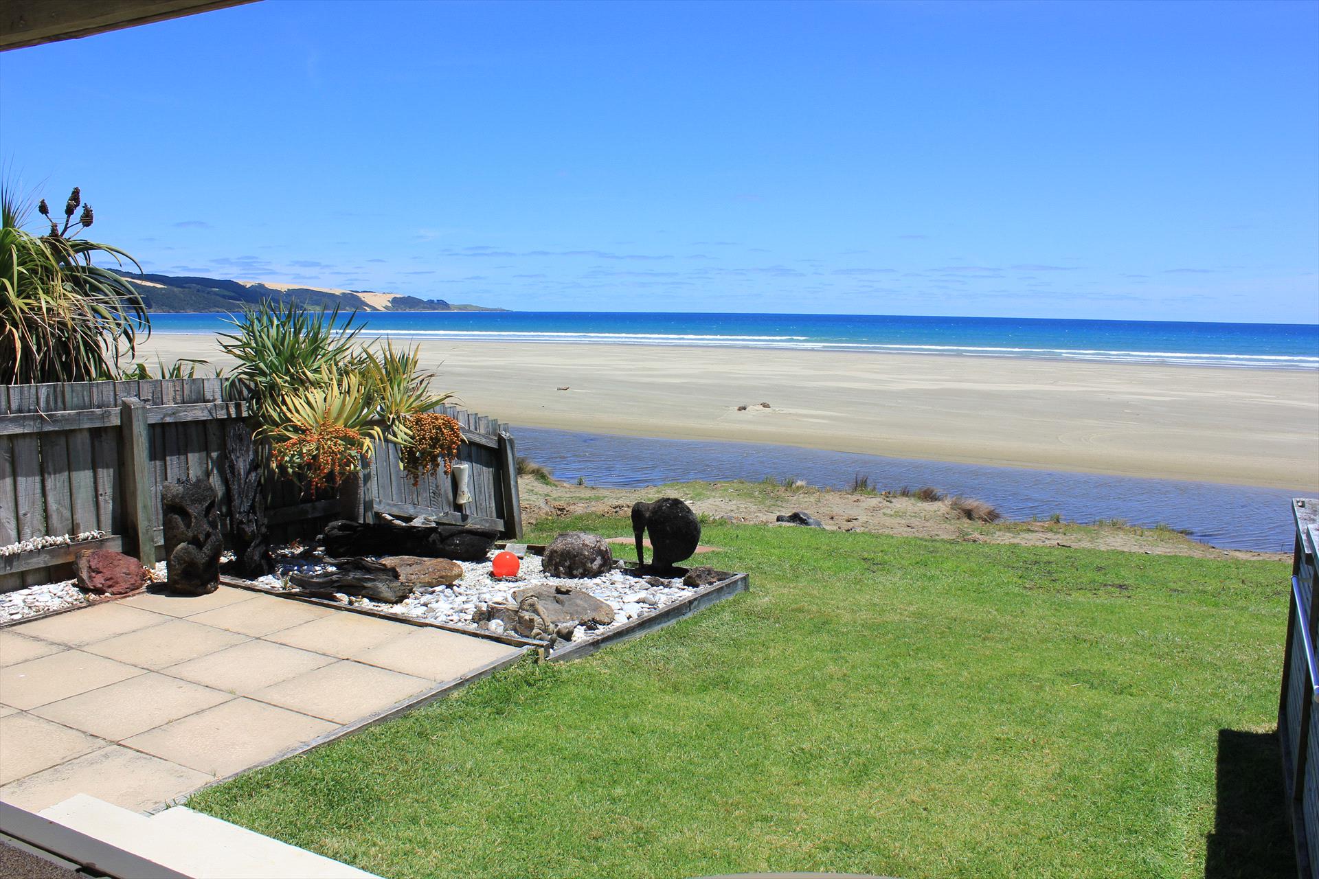 Ahipara Tides Beachfront Accommodation