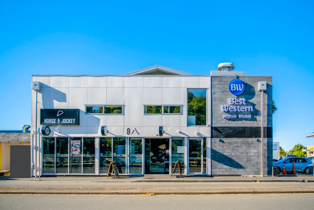 Best Western Alpine hotel