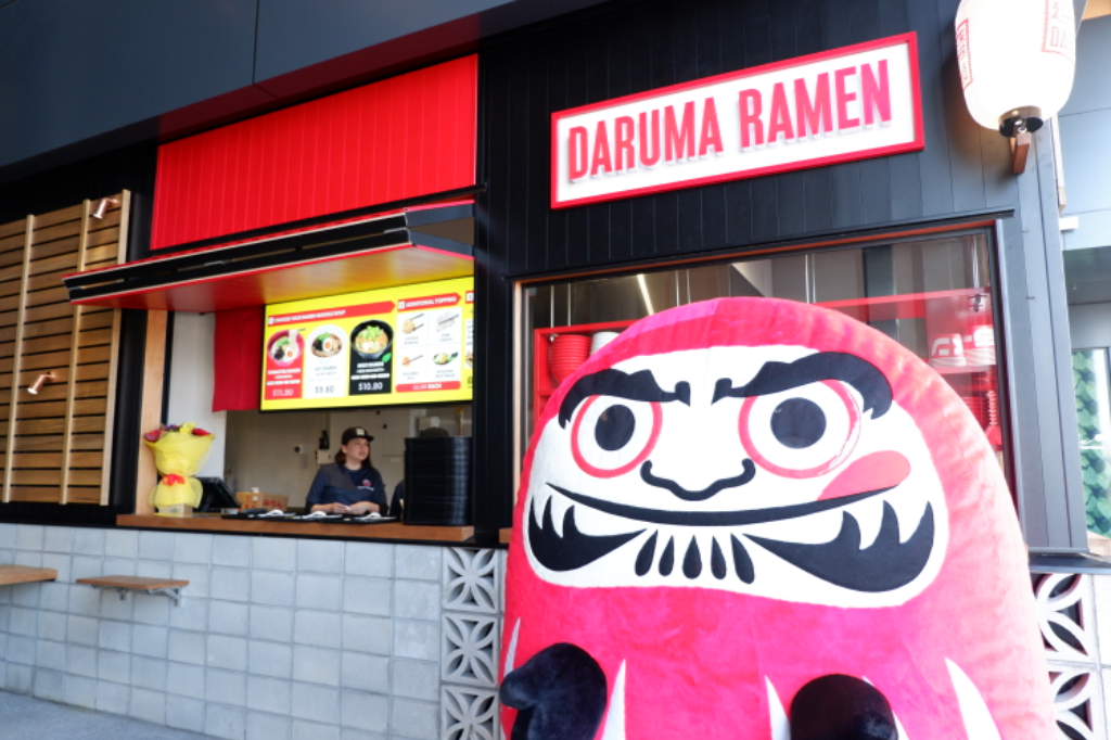 ラーメン、寿司、キッチンハンド、ホールスタッフ