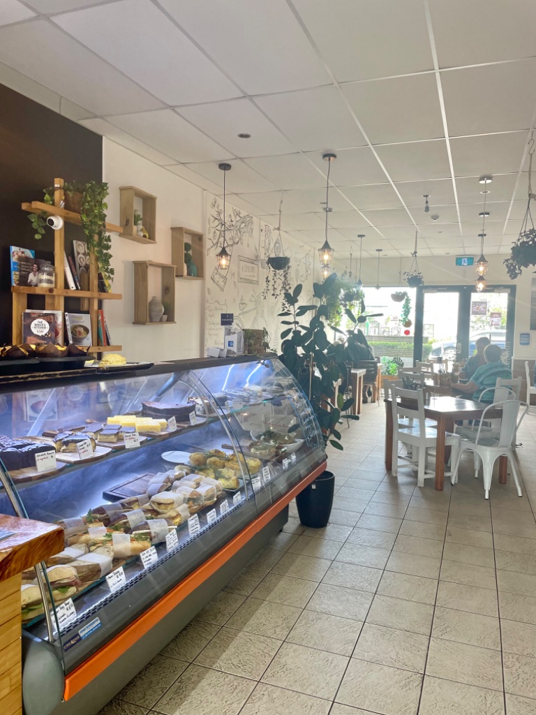 Cafe Lincoln シェフ&バリスタ募集