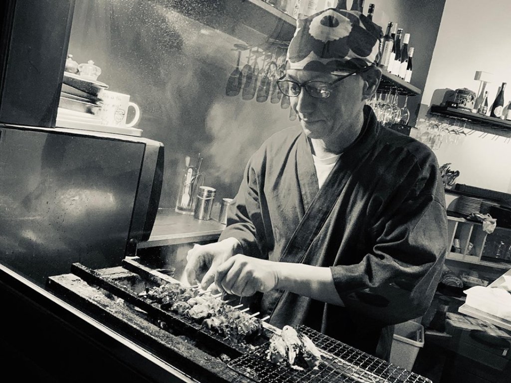 水曜〜日曜 16:00〜21:00(月・火・祝日定休) スタッフ募集 PONSONBYエリア