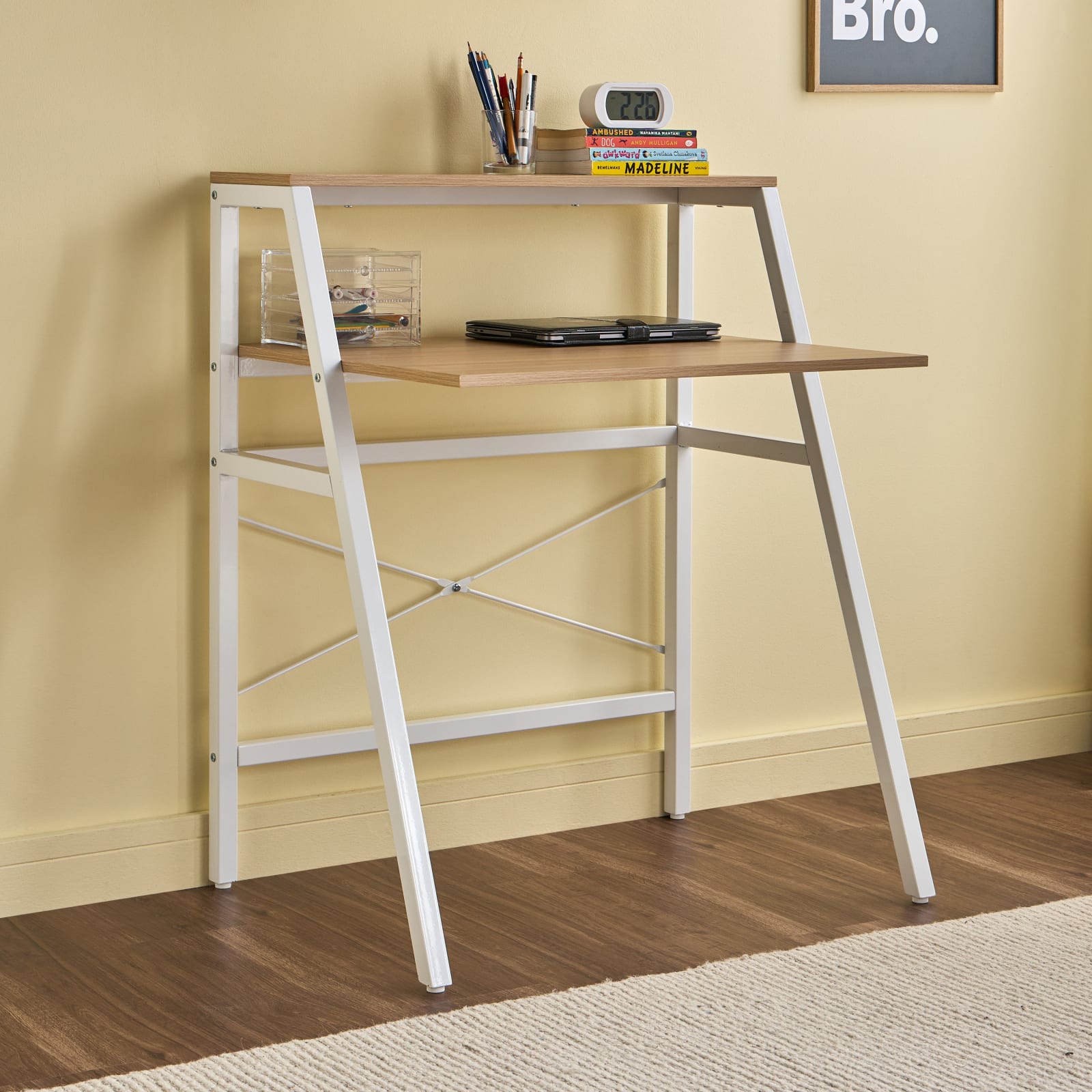 Bureau ordinateur table passe partout sans chaise