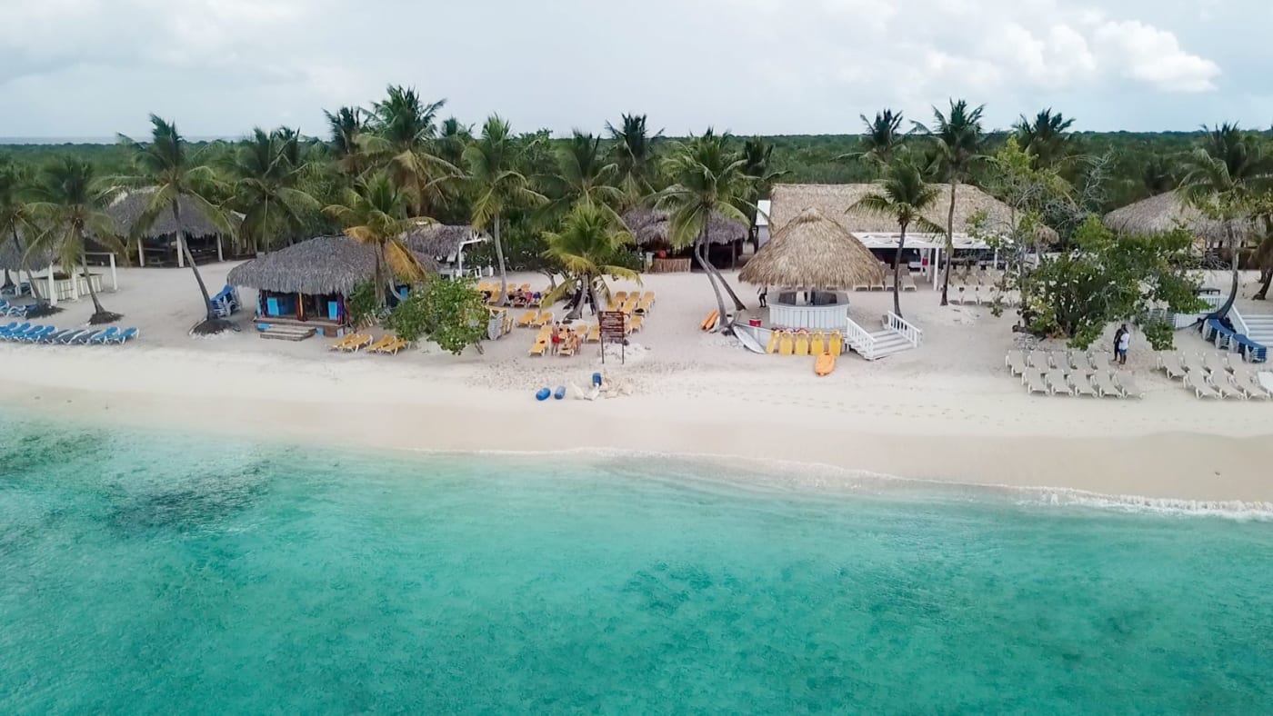 Catalina Island Tour from Punta Cana – Snorkeling Day & Altos de Chavón